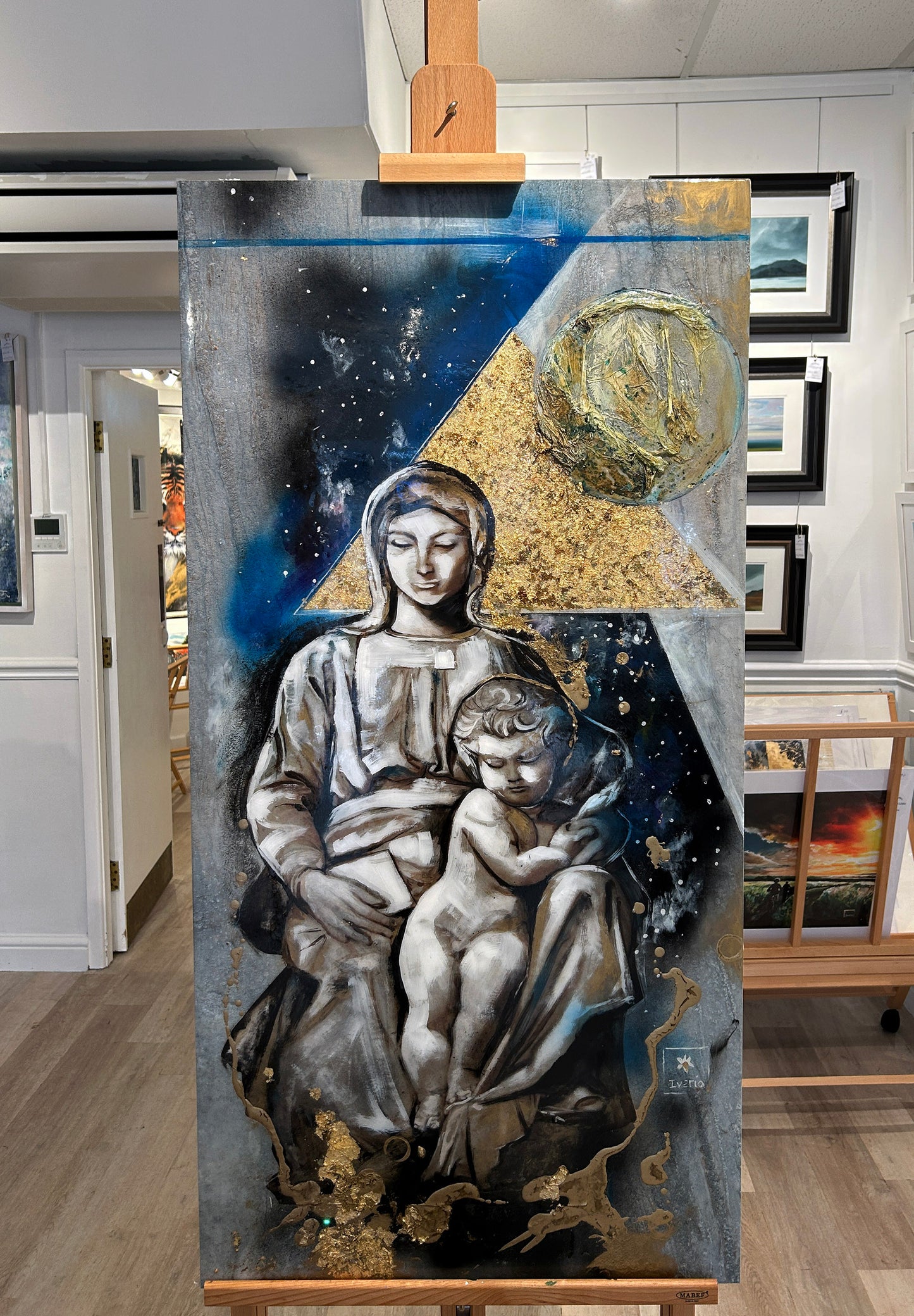 Madonna with Child (IR 022)